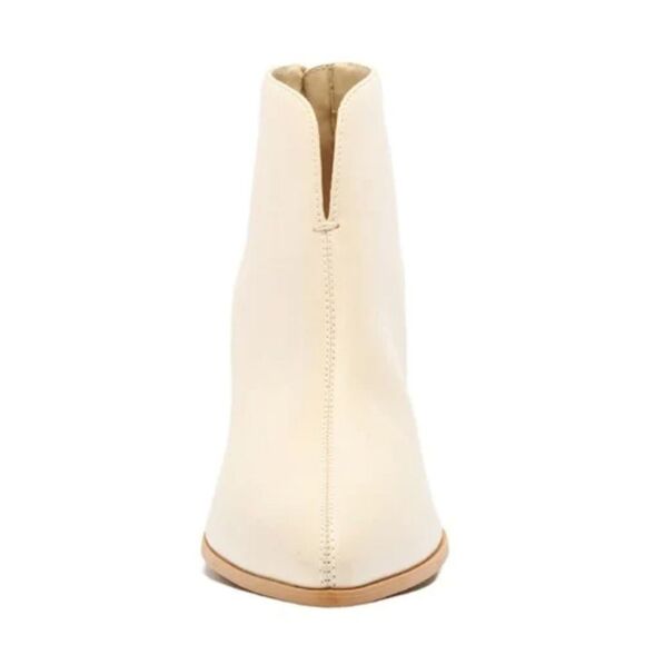 BRAND NEW QUPID POINTED TOE ANKLE BOOTIE - Picture 4 of 15